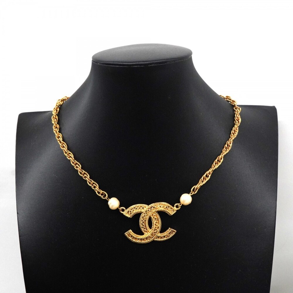 CHANEL Gold Pearl Logo Necklace - Picture 6 of 8